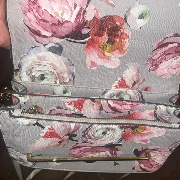 Floral shoulder bag - Picture 3 of 5